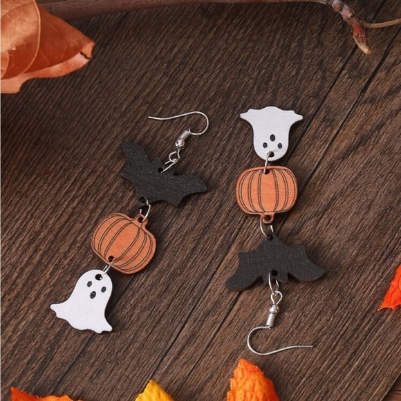 Halloween Earrings – Bat Pumpkin Ghost Dangle Earrings, Spooky Cute Fall Jewelry - Picture 4 of 7